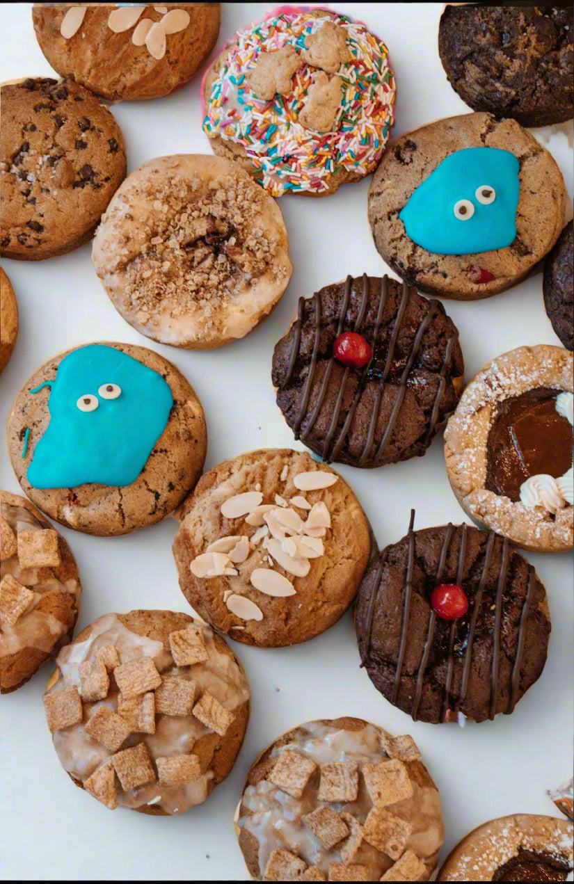 6 Cookie Bundle October| Calgary Cookie Box Delivery – 8 Cakes
