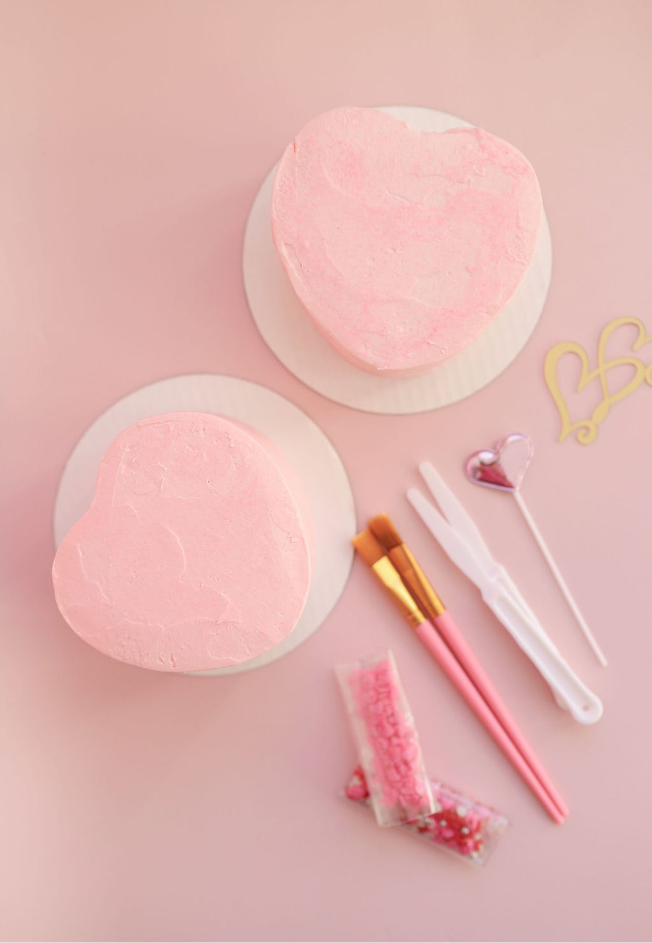 Valentine Paint-A-Cake Experience / TAKE HOME EDITION