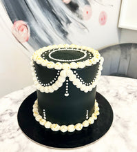 Load image into Gallery viewer, Retro Cake
