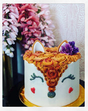 Load image into Gallery viewer, Animal Cake
